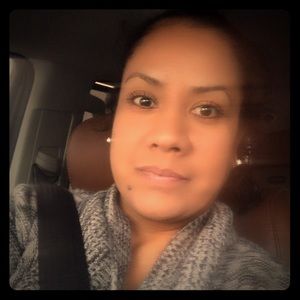 Meet your Posher, Gisela